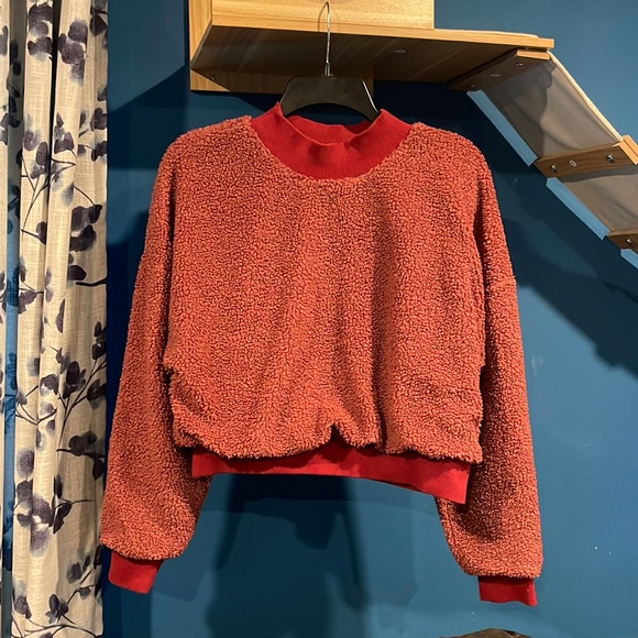 Malia Polar Fleece Dark Rouge/Brick size Medium - Picture 3 of 6